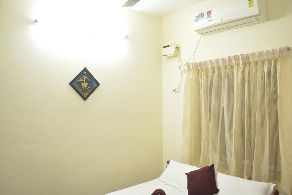 Jp Nivaas Guest House Mayiladuthurai Bagian luar foto