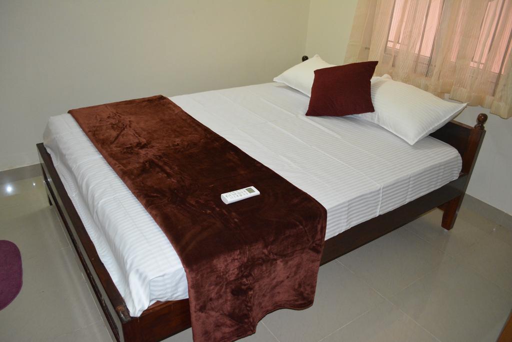 Jp Nivaas Guest House Mayiladuthurai Bagian luar foto